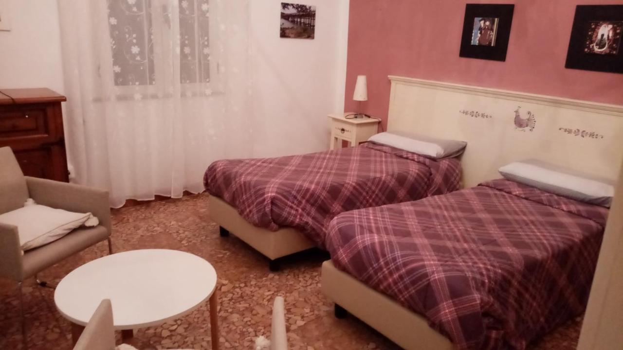 Sa Rosa E Su Trapperi Bed & Breakfast Oschiri Luaran gambar